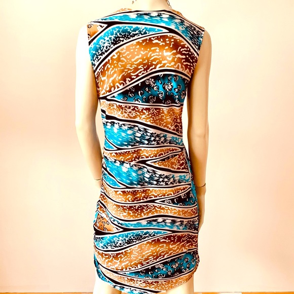 Beach anyone?! - Picture 2 of 2